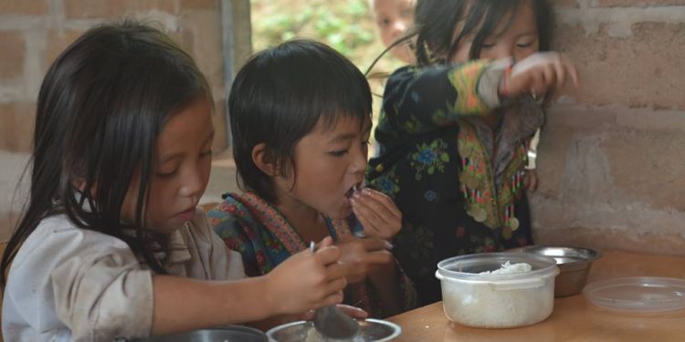 “Mỗi chia sẻ ảnh này sẽ giúp cho 01 bé được nhận nuôi”